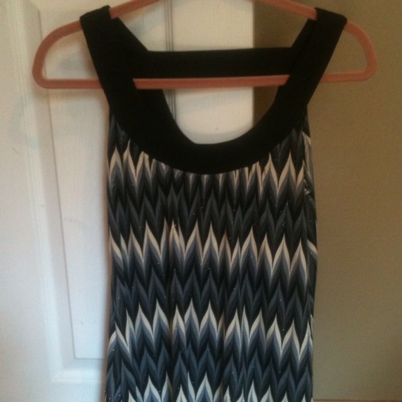 Shades of grey sparkley top