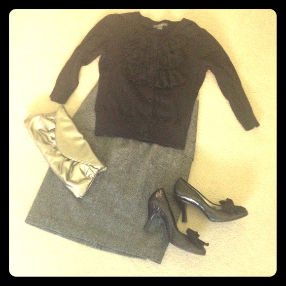 **SOLD** Black ruffle cardigan