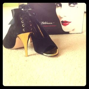 Beverly Feldman black and gold heels