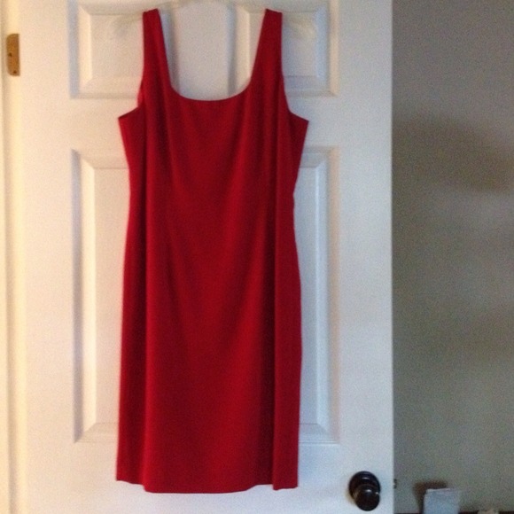 Basic red dress