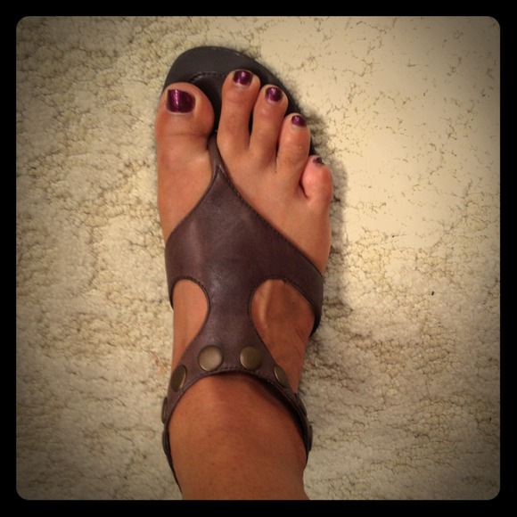 Dark brown leather gladiator sandles