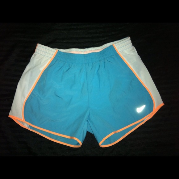 Brand New With Tag Nike Dri-Fit Running Short - Picture 1 of 2