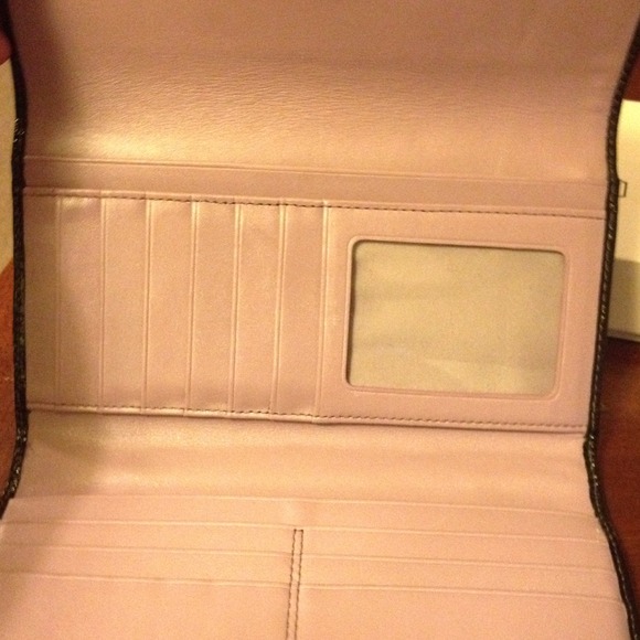Coach Optic Signature Wallet - Picture 2 of 2