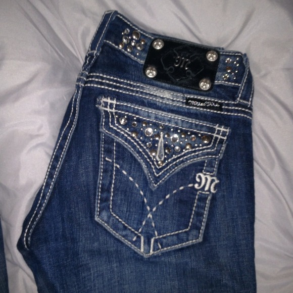 ❗REDUCED❗Women's Miss Me Jeans