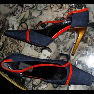 NEW Karl Lagerfeld denim & patent trim 4" heels