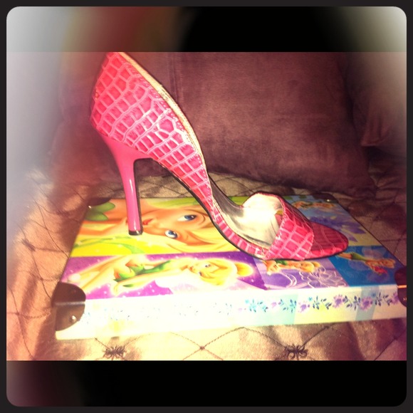 Just reduced💥Hot shoes wore only couple of times