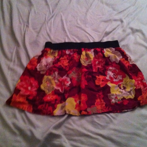 Flowered skirt