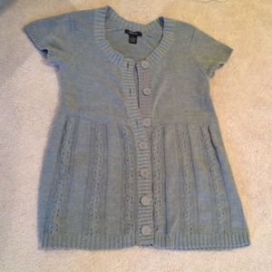 Gray sweater short sleeve