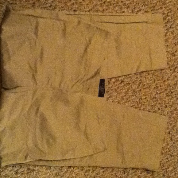 It's a nice pair of pants for work.