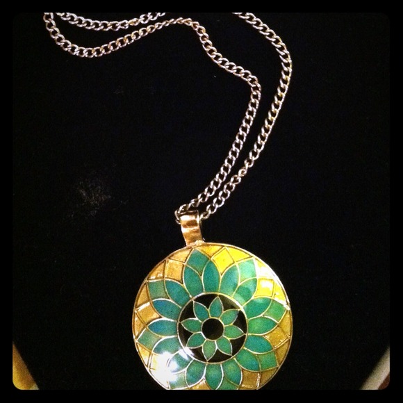 SOLD!!!!!! Turquoise Circle of Gold Necklace