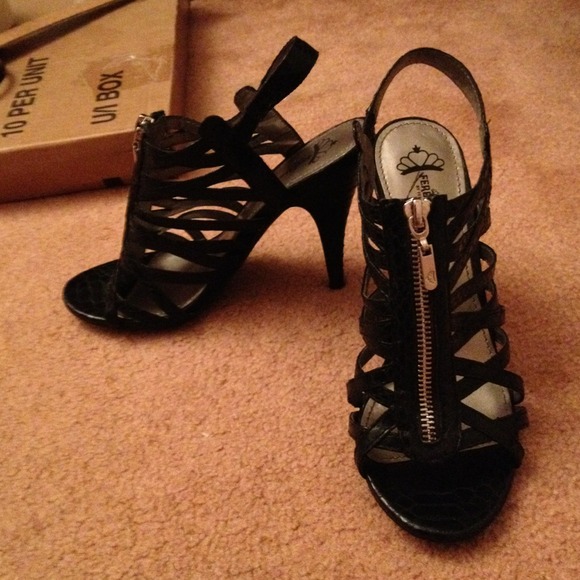 🔴SOLD🔴 Sexy Blk Heels Sz 6.5