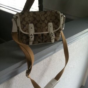 Nice coach purse Reserved!!