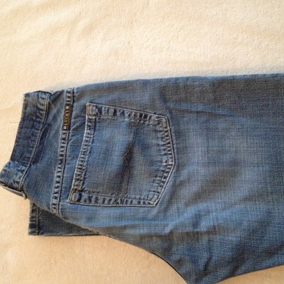 ✋Resvd✋🍀Lucky Brand Jeans🍀 - Picture 4 of 4