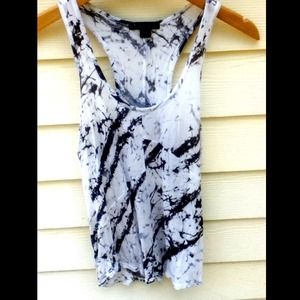 Twentyone black and white tank top.