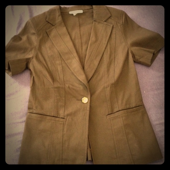 Sold- Brown short sleeved blazer