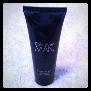 💢💢SOLD💢💢Calvin Klein Man hair and body wash!