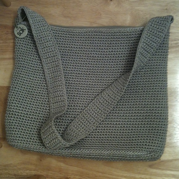 Sak purse beige great condition. 10x12