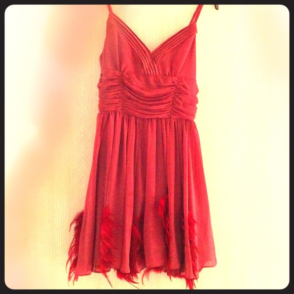 Forever 21 pink feather party dress
