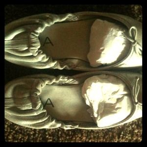 mia ballet flats, used