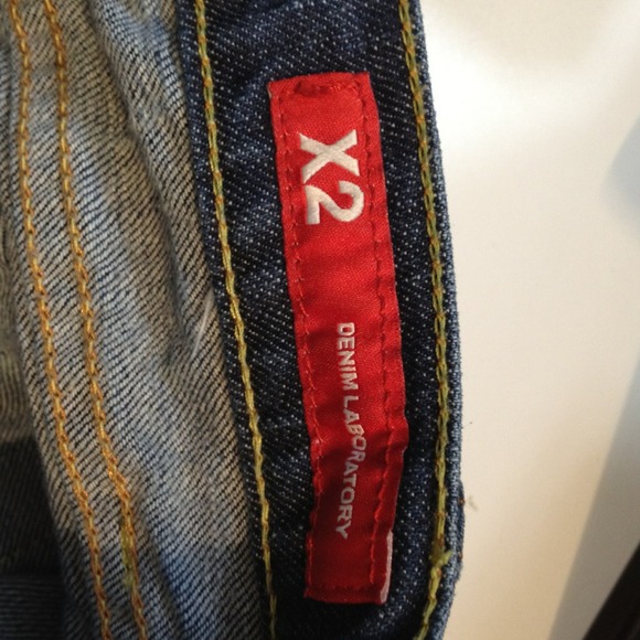 Distressed studded denim factory shorts - Picture 4 of 4