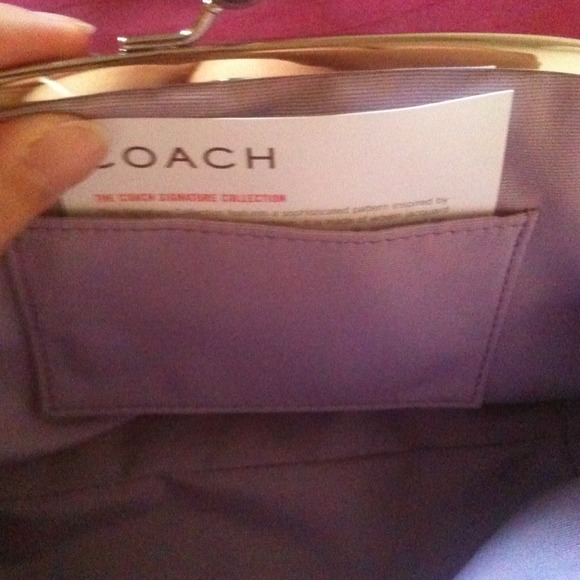 coach clutch - Picture 3 of 3