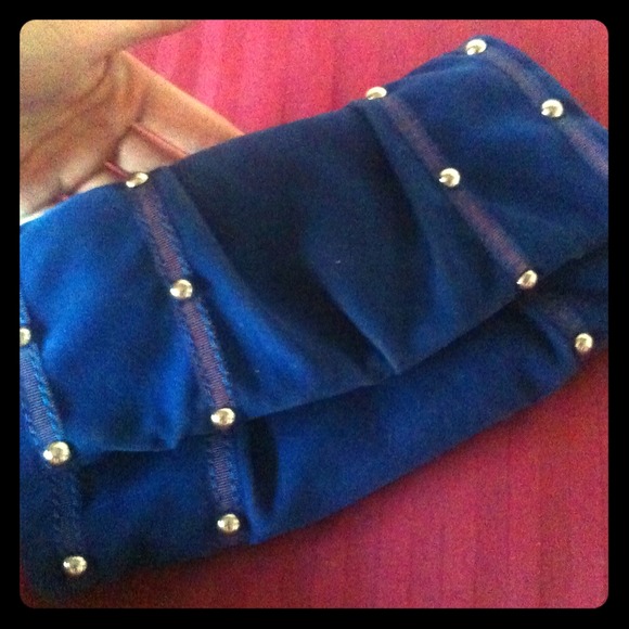 blue clutch(SOLD) - Picture 1 of 2