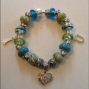 Aqua & Green "I <3 U" Fashion Charm Bracelet