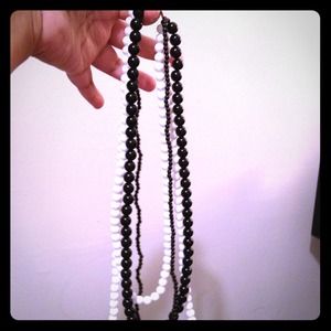 Black and White faux pearl necklace