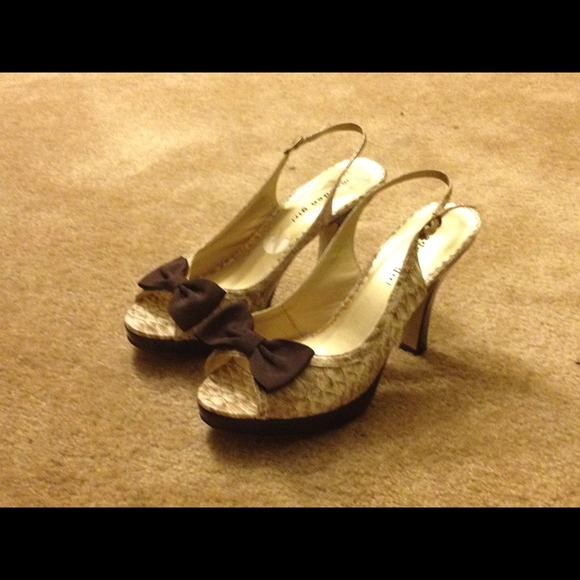 Madden Girl Beige with Brown Bow accent heels