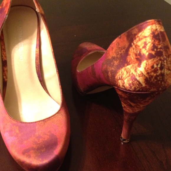 Cute pink and orange pumps! Gently worn
