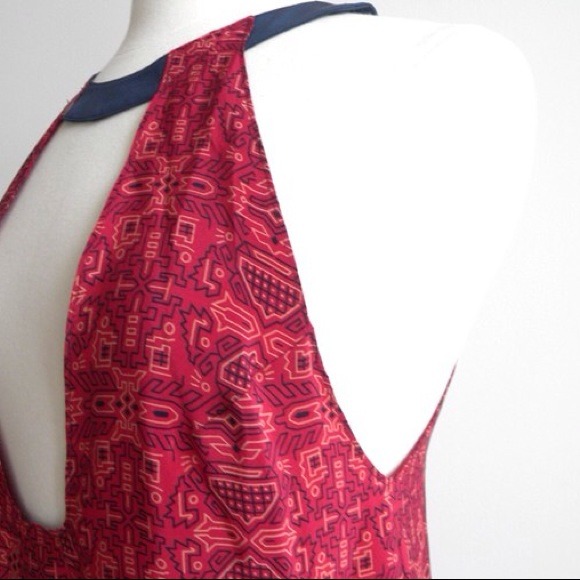 Vintage Avant Garde Sexy Deep Neck Tribal Ethnic Print Top - Picture 3 of 4