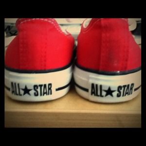❌SOLD❌Like New Red Converse