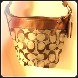 Coach Handbags - Authentic Coach Crossbody Bag Coach Handbags - Authentic Coach Crossbody Bag