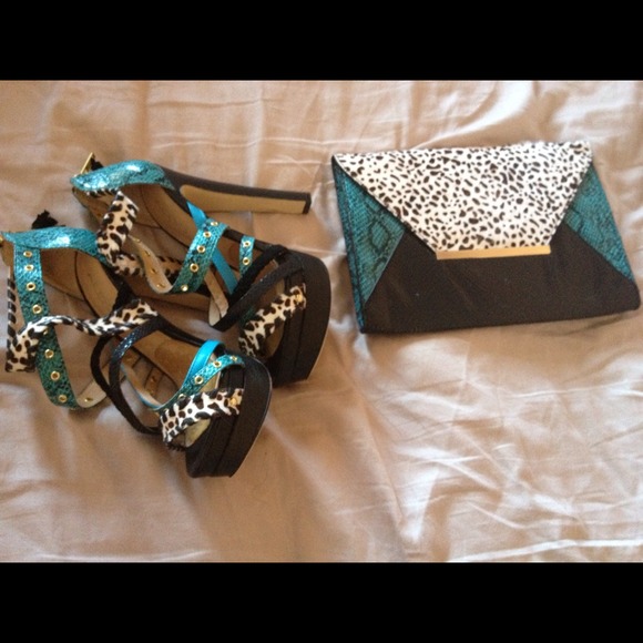 Shoes - Aldo heels ONLY