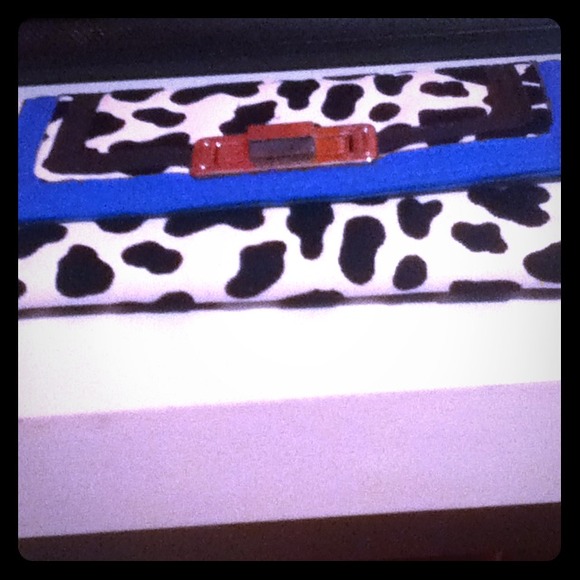 Wallet - Picture 1 of 1