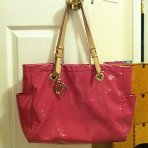 MICHAEL Michael Kors Handbags - 👑Michael Kors East/West Shopper Tote👑shipping MICHAEL Michael Kors Handbags - 👑Michael Kors East/West Shopper Tote👑shipping