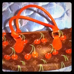 Cherry Louis Vuitton!!