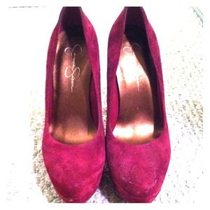 Jessica Simpson heels!!