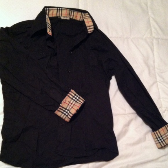 ❌reserved for @jaliacouture❌Burberry!!! Black