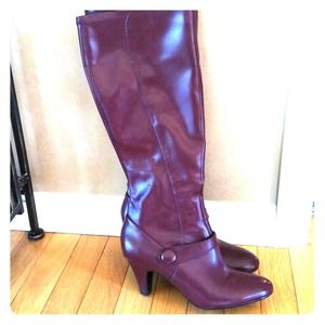 Burgundy Tall Shaft COMFY boots!