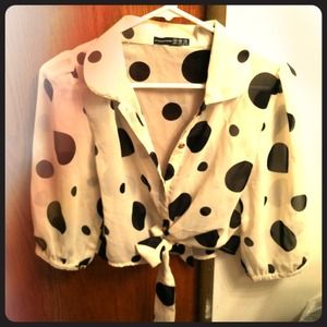 Polka dot shirt 🎀