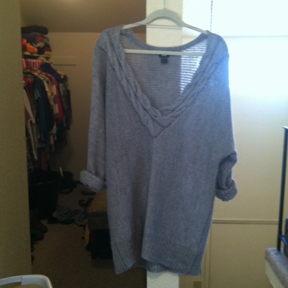 Oversized knitted sweater