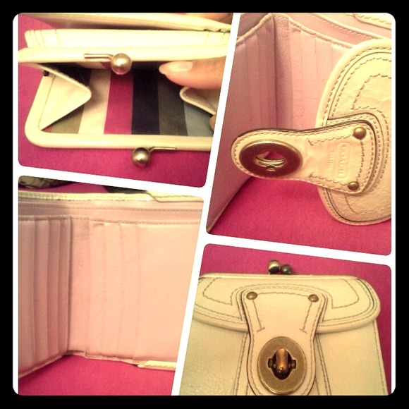 **HOLD for @bbmc***REDUCED**Coach wallet