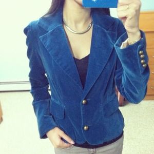 Guess Jackets & Blazers - Authentic Guess Velvet Blazer Guess Jackets & Blazers - Authentic Guess Velvet Blazer