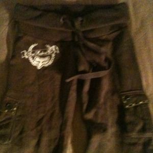 ••TRADED••FoxCapriSweatsVolcom WalletRoxyCapris
