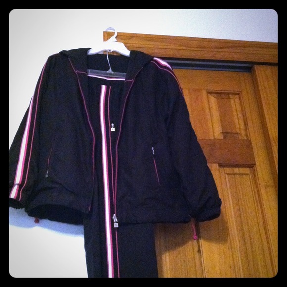 Reserved jogging suit @dtaylor124