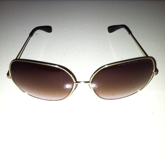 TRADED WITH @davinalira -Marc Jacobs Sunglasses