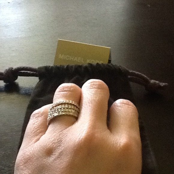 Gold Michael Kors ring HOLD