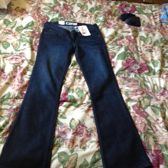 Levi's and sweater dress bundle reserved
