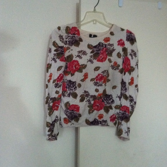 H&M floral top